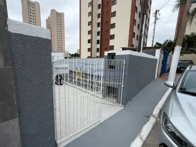 Casa com 2 Quartos à venda, 100m² no Vila Araguaia, São Paulo