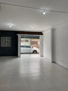 Ponto Comercial para alugar, 40m² no Cajuru, Curitiba