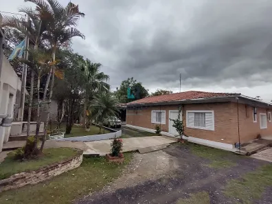 Fazenda/Sítio com 3 Quartos à venda, 1m² no Centro, Lorena