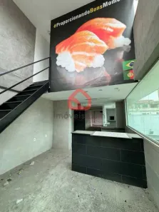 Ponto Comercial para alugar, 90m² no Taquara, Rio de Janeiro