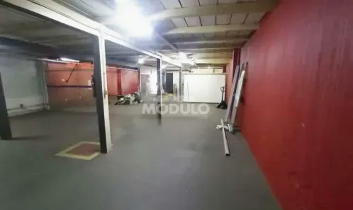 Prédio Comercial para alugar, 540m² no Custódio Pereira, Uberlândia