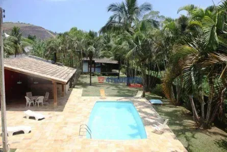 Sobrado com 3 Quartos à venda, 520m² no Maresias, São Sebastião