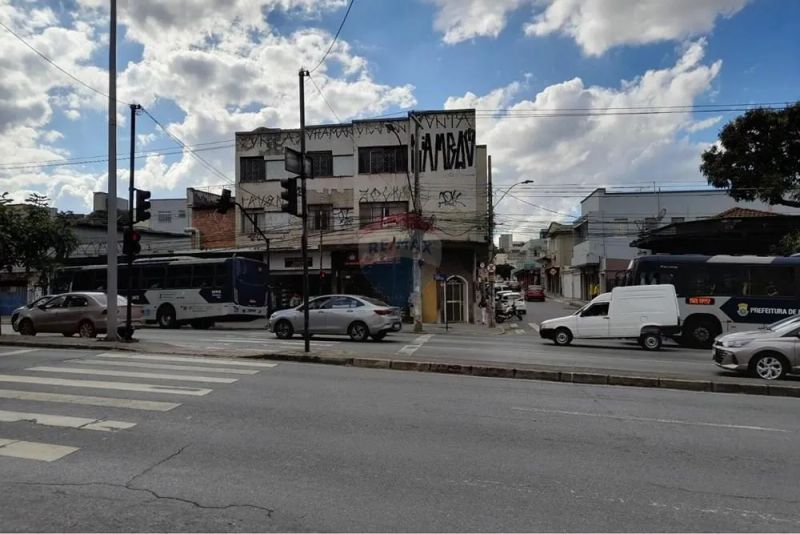 Apartamento com 3 quartos — Prado, Belo Horizonte