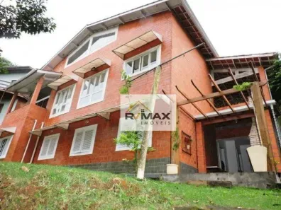 Casa de Condomínio com 4 Quartos à venda, 205m² no Jardim Indaiá, Embu das Artes
