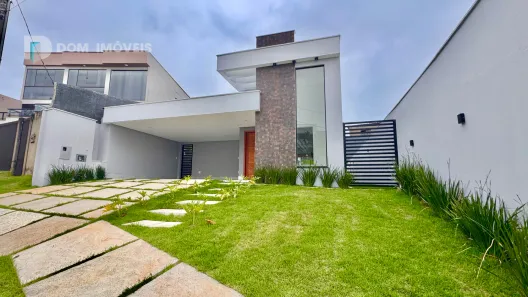 Casa de Condomínio com 3 Quartos à venda, 250m² no São Pedro, Juiz de Fora