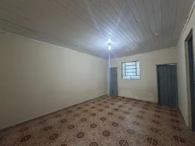 Casa com 2 Quartos para alugar, 50m² no Cidade Jardim Cumbica, Guarulhos