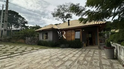 Casa com 2 Quartos à venda, 1050m² no Pedro do Rio, Petrópolis
