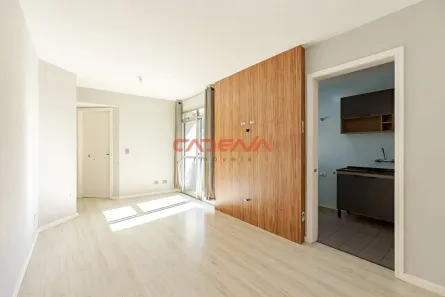 Apartamento com 2 Quartos à venda, 53m² no Centro, Curitiba