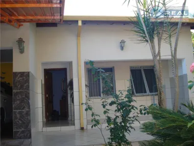 Fazenda/Sítio com 3 Quartos à venda, 320m² no São Luiz, Paulínia