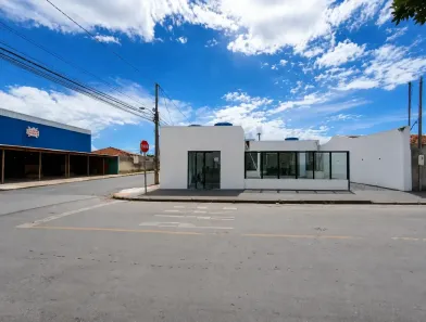 Sala Comercial à venda, 308m² no Morada da Serra, Cuiabá
