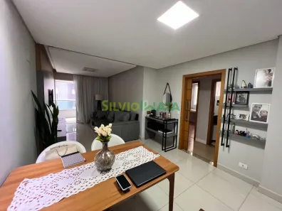 Apartamento com 3 Quartos para alugar, 105m² no Zona 01, Maringá