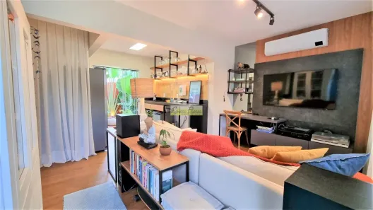 Sobrado com 2 Quartos à venda, 60m² no Ariribá, Balneário Camboriú