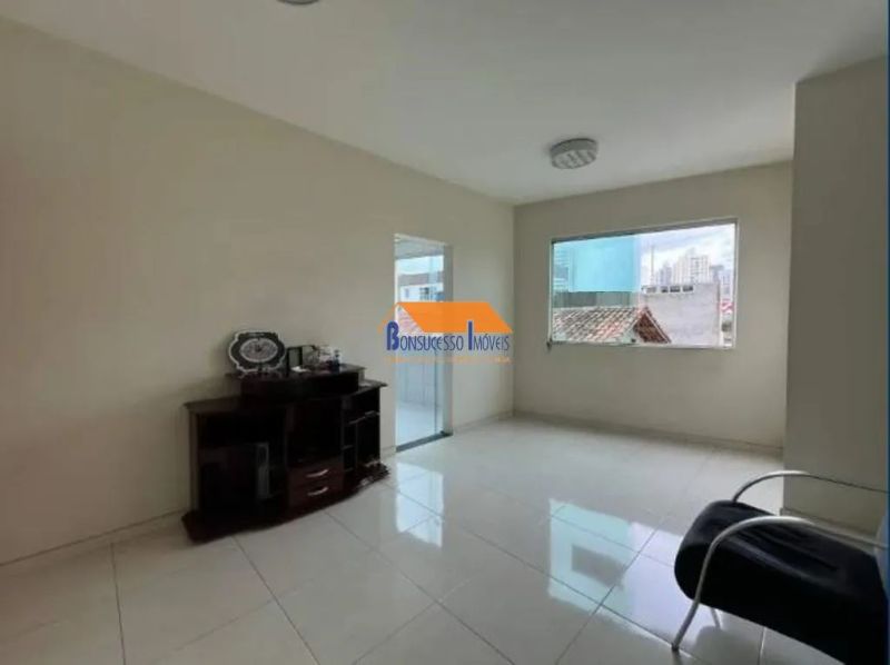 Apartamento com 3 quartos — Planalto, Belo Horizonte
