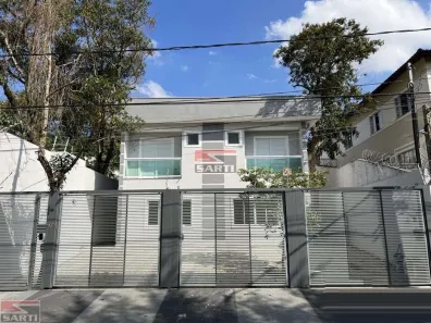 Sobrado com 5 Quartos à venda, 350m² no Jardim Leonor Mendes de Barros, São Paulo
