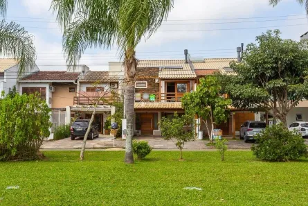 Sobrado com 3 Quartos à venda, 230m² no Hípica, Porto Alegre