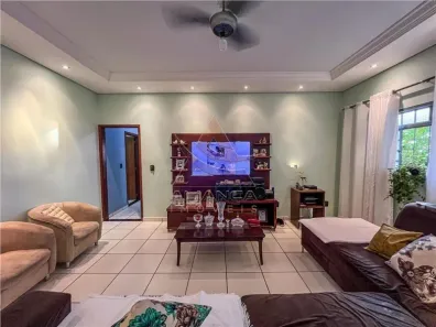 Casa com 3 Quartos à venda, 236m² no Jardim Heitor Rigon, Ribeirão Preto