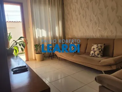Casa com 3 Quartos à venda, 274m² no Esplanada, Belo Horizonte