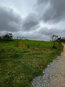 Lote/Terreno à venda, 4000m² no Desmembramento Luiz Araújo Reis, Pouso Alegre
