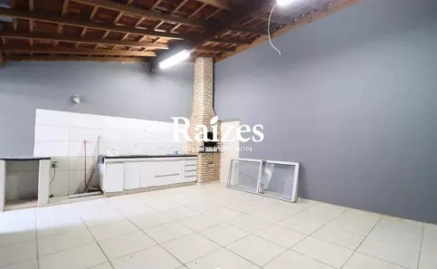 Casa com 3 Quartos à venda, 156m² no Granada, Uberlândia