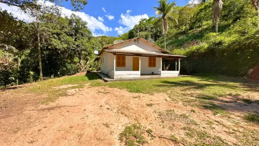 Fazenda/Sítio com 2 Quartos à venda, 57000m² no Posse, Petrópolis