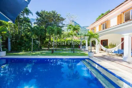 Casa de Condomínio com 6 Quartos para alugar, 550m² no Itanhangá, Rio de Janeiro