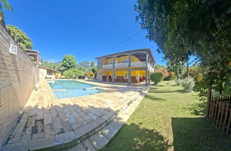 Casa com 4 Quartos para alugar, 200m² no Ponta Negra (Ponta Negra), Maricá