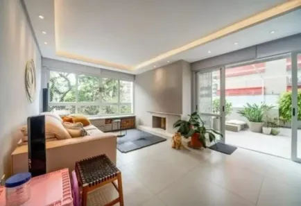 com 3 Quartos à venda, 135m² no Rio Branco, Porto Alegre