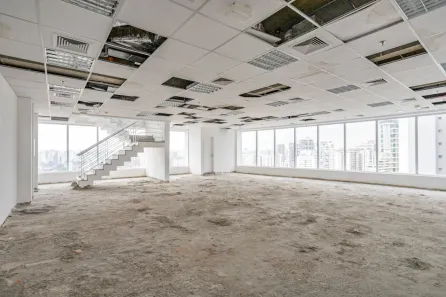 Ponto Comercial com 8 Quartos para alugar, 731m² no Cidade Monções, São Paulo