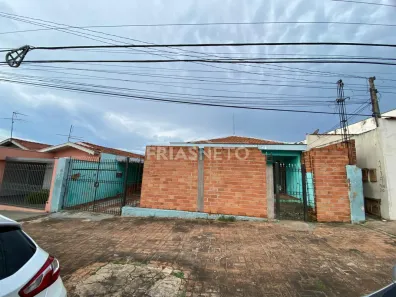 Imóvel Comercial com 3 Quartos à venda, 343m² no Castelinho, Piracicaba