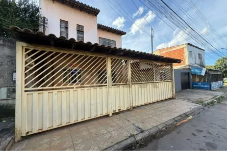 Casa com 6 Quartos à venda, 260m² no Riacho Fundo II, Brasília