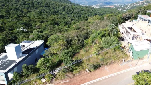 Lote/Terreno à venda, 1000m² no Mirante da Mata, Nova Lima