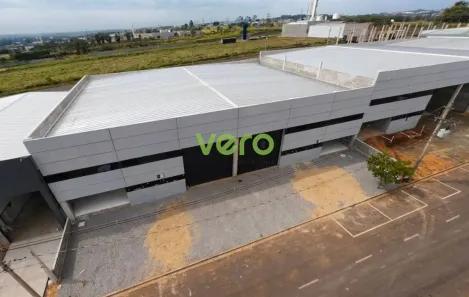 Galpão/Depósito/Armazém para alugar, 650m² no Vila Bertini, Americana