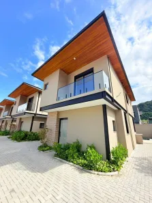 Casa de Condomínio com 3 Quartos à venda, 147m² no Barequeçaba, São Sebastião