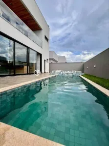 Casa de Condomínio com 4 Quartos à venda, 363m² no Granja Marileusa, Uberlândia