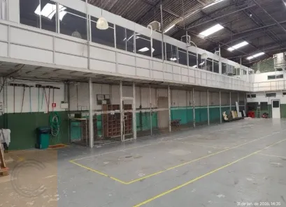Galpão/Depósito/Armazém para alugar, 549m² no Vila Carrão, São Paulo
