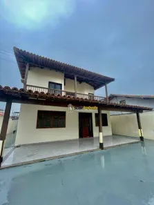Casa com 5 Quartos à venda, 198m² no Visconde de Araújo, Macaé