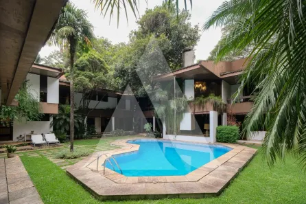 Casa com 5 Quartos à venda, 882m² no Jardim América, São Paulo