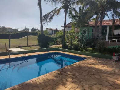 Fazenda/Sítio com 4 Quartos à venda, 318m² no Éden, Sorocaba
