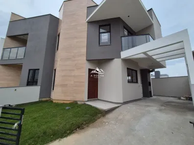 Sobrado com 2 Quartos à venda, 83m² no Bela Vista, Palhoça