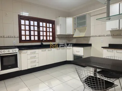 Casa com 3 Quartos à venda, 200m² no Jardim Amanda I, Hortolândia