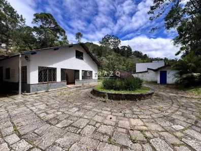 Casa com 6 Quartos à venda, 310m² no Várzea, Teresópolis