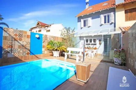 Casa com 4 Quartos à venda, 247m² no Mário Quintana, Porto Alegre