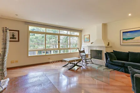 Casa de Condomínio com 4 Quartos à venda, 303m² no Santo Amaro, São Paulo