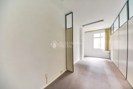 Sala Comercial à venda, 55m² no Centro Histórico, Porto Alegre