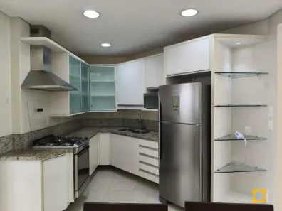 Apartamento com 3 Quartos à venda, 193m² no Centro, Florianópolis