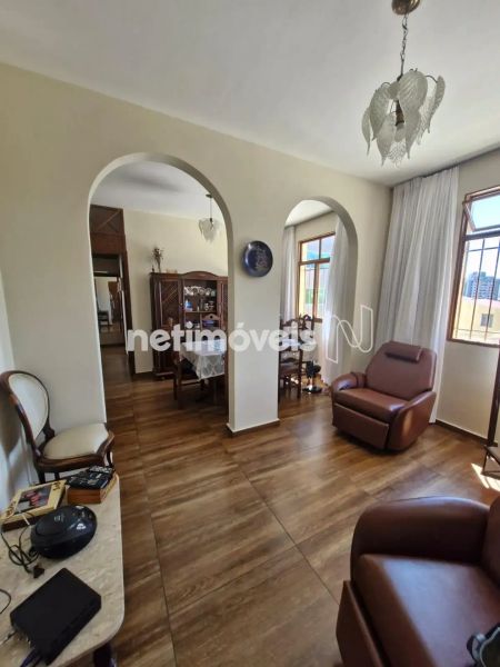 Apartamento com 3 quartos — Nova Suíssa, Belo Horizonte