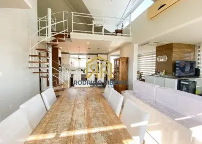 Cobertura com 3 Quartos à venda, 196m² no Jurerê, Florianópolis