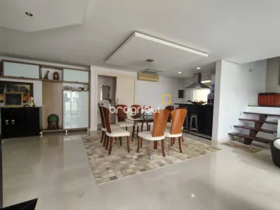 Casa com 4 Quartos à venda, 260m² no Coqueiros, Florianópolis