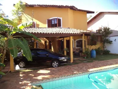 Sobrado com 4 Quartos à venda, 278m² no Cidade Universitária, Campinas