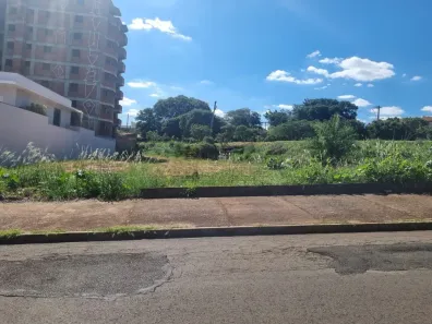 Lote/Terreno à venda, 1418m² no Vila Zillo, Bauru